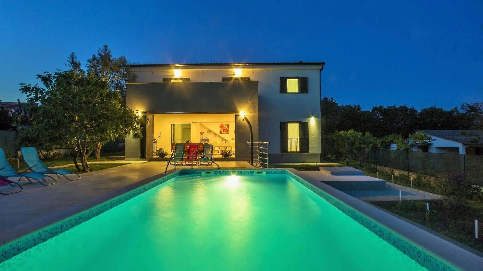 Ferienhaus Mit Privatpool Fuer 8 Personen Ca 200 Qm In Medulin, Istrien Suedkueste Von Istrien Holiday home